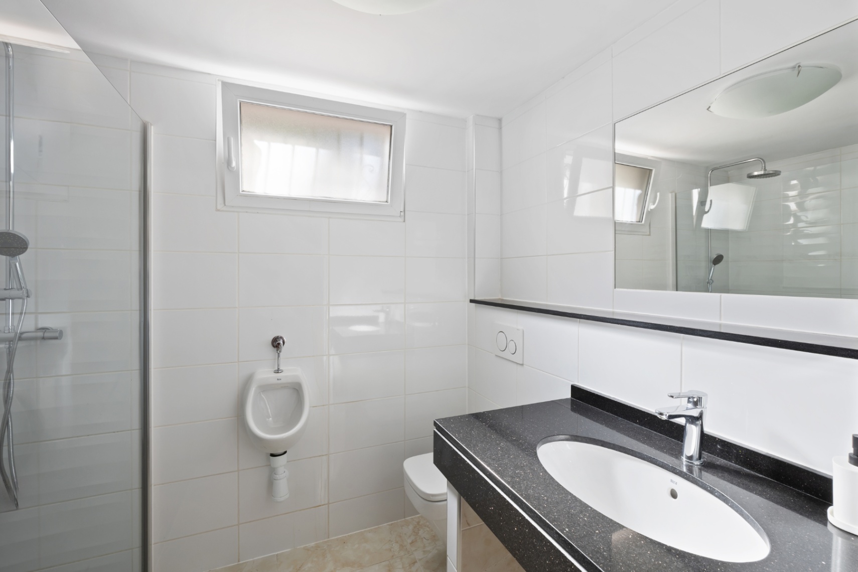 Charming Spanish villa, with a beautiful open view of the Montgó.