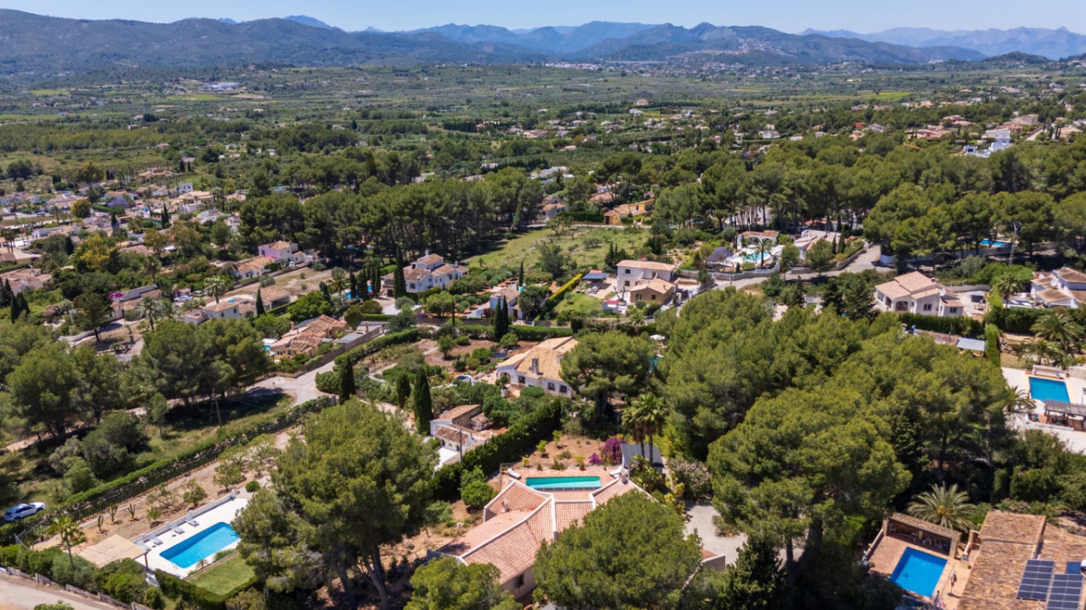 Bellissima villa sul Montgo con magnifiche viste aperte.