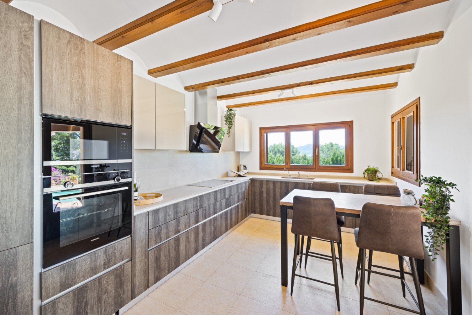 Bellissima villa sul Montgo con magnifiche viste aperte.
