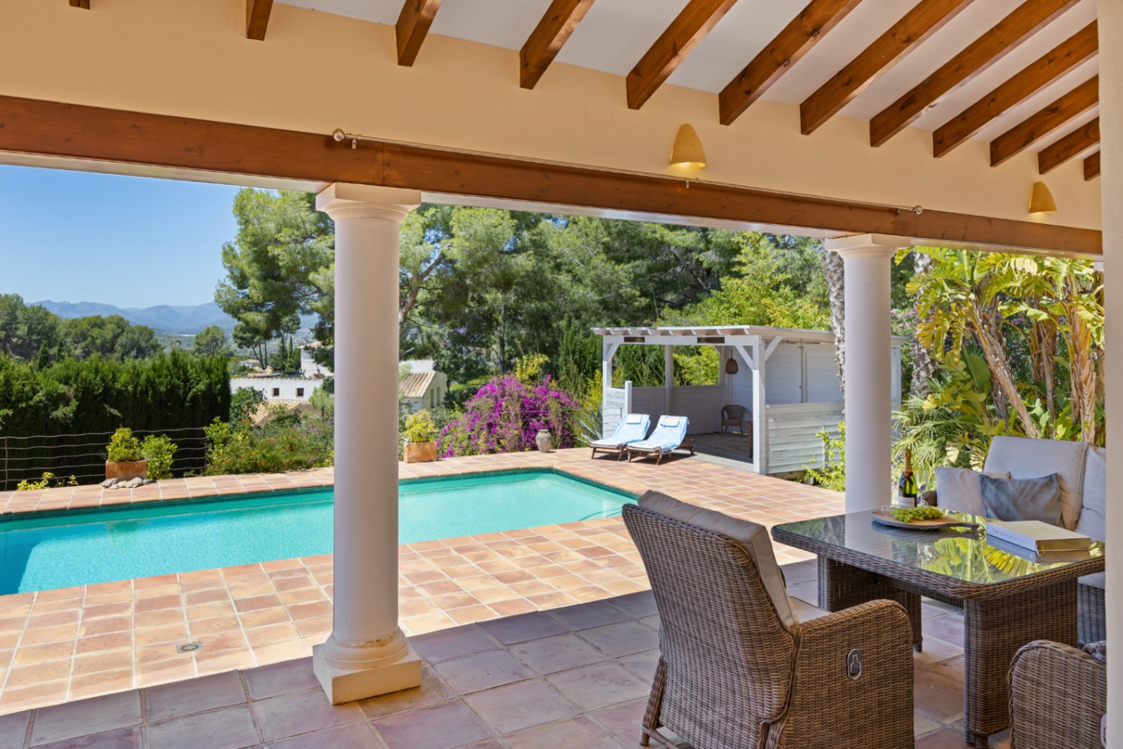 Bellissima villa sul Montgo con magnifiche viste aperte.