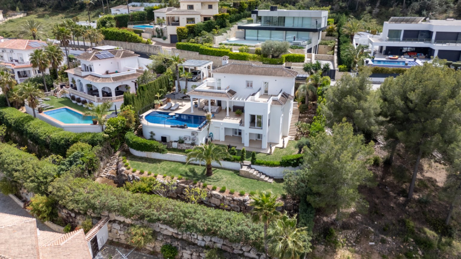 Lovely modern villa  for Sale in Piver, Javea, with great sea and mountain views 
