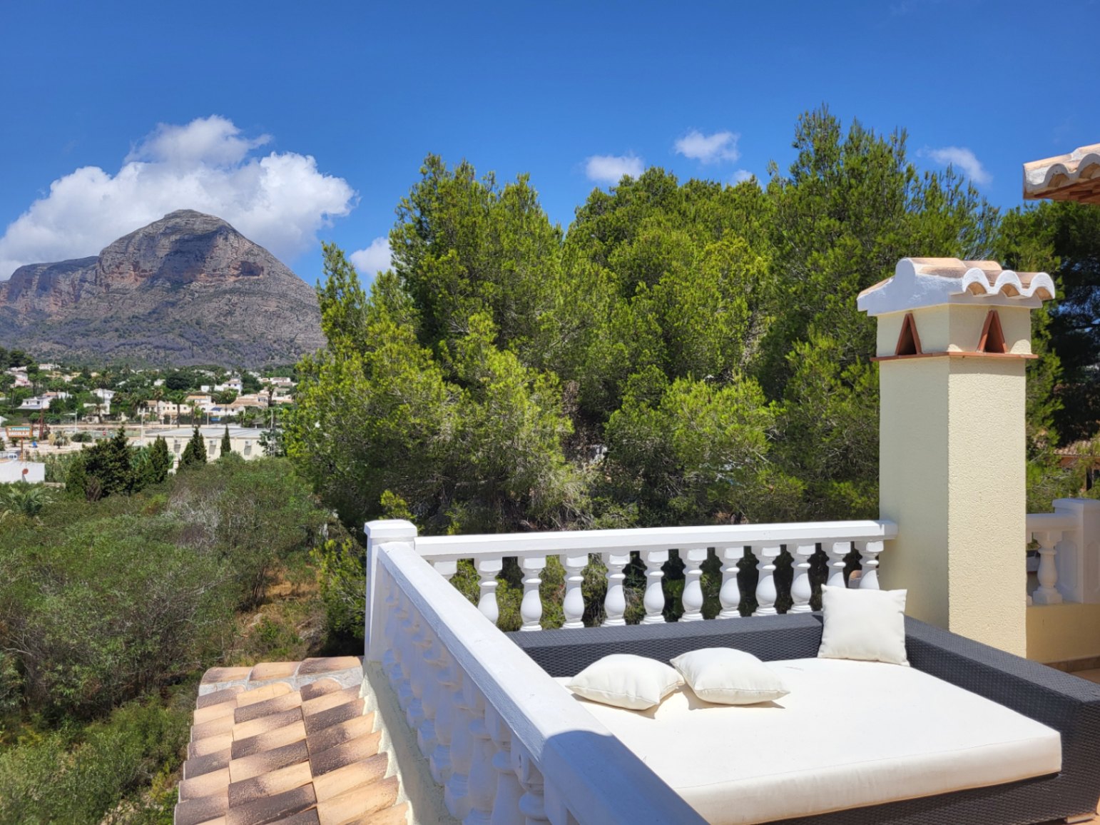 Stunning luxury Villa in Javea with a lot of privacy and amazing views