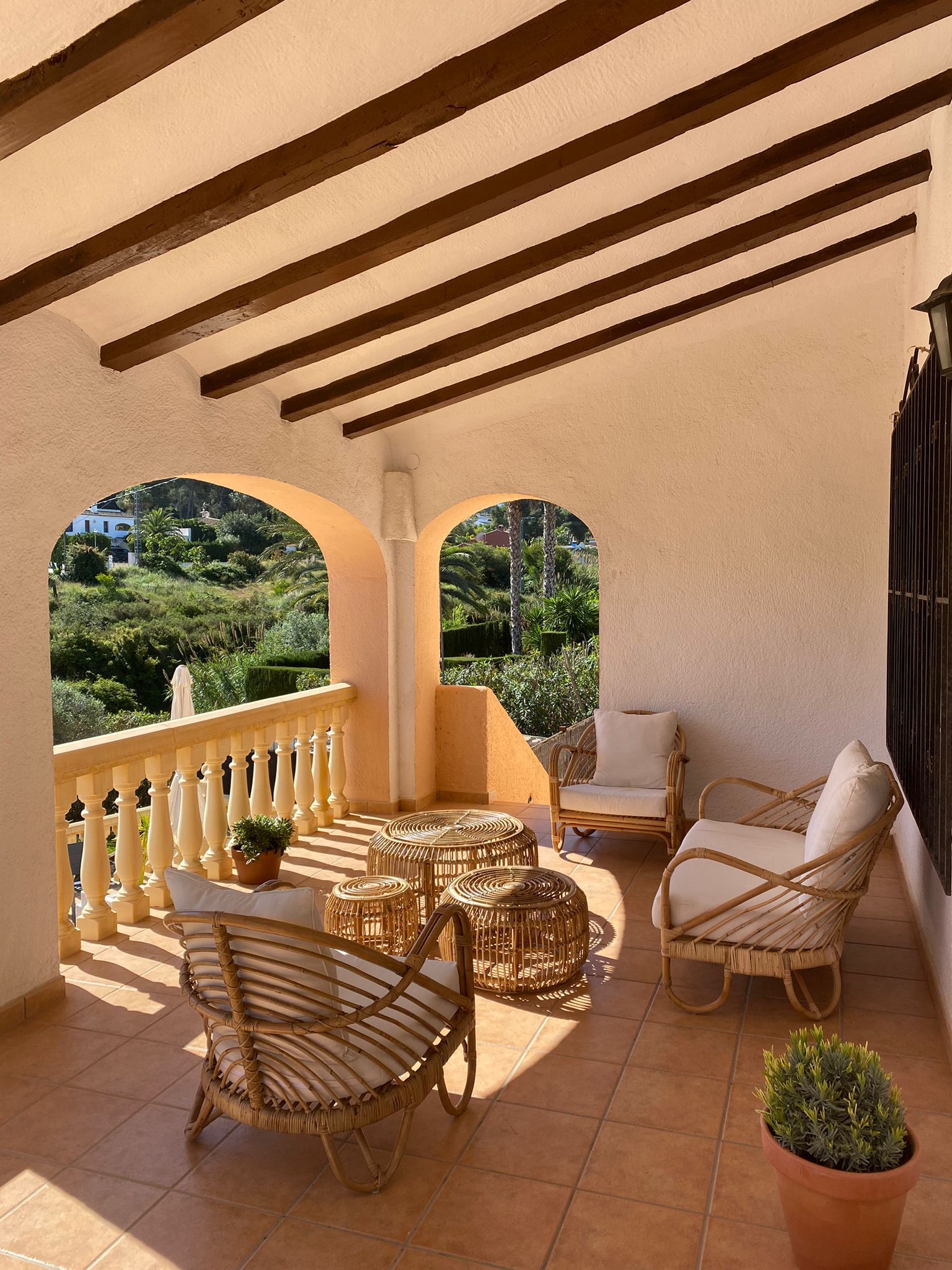 Se alquila chalet para 8 personas en un entorno verde