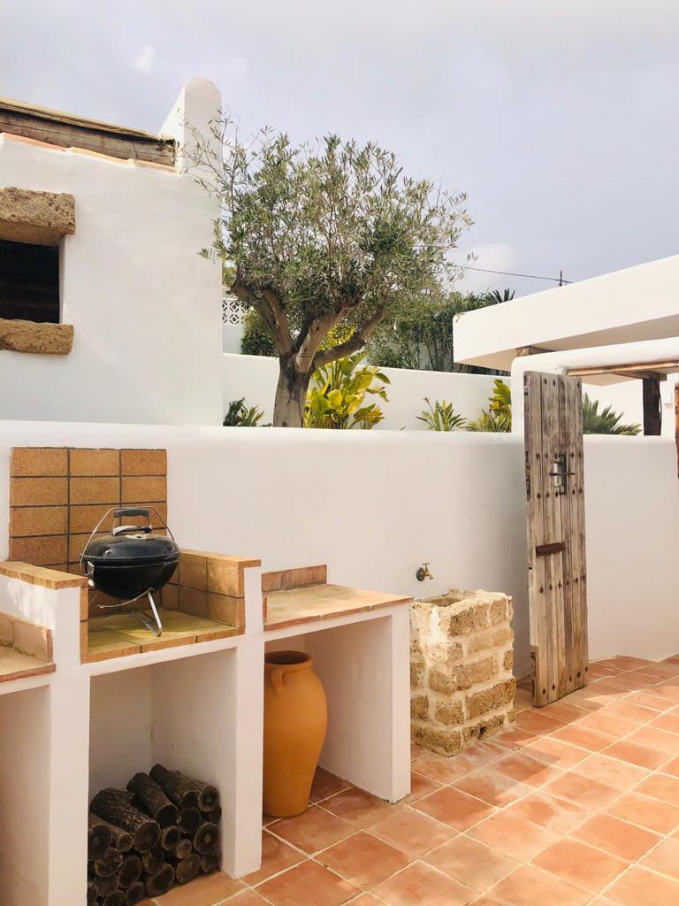 Charming Ibiza style villa in perfect condition.