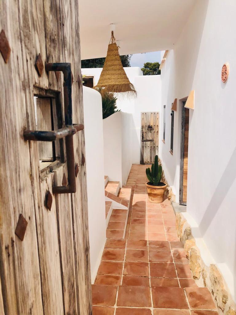 Charming Ibiza style villa in perfect condition.